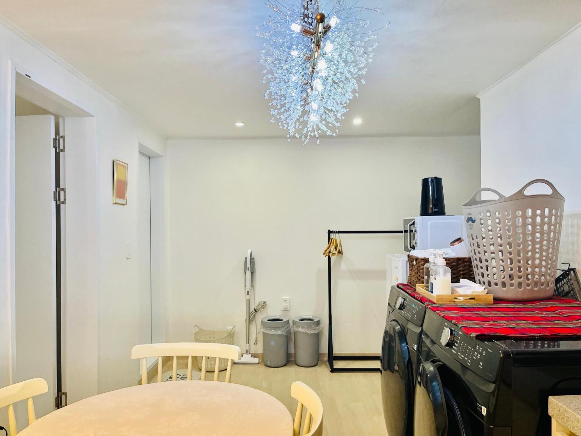 Dongbaek House Seoul